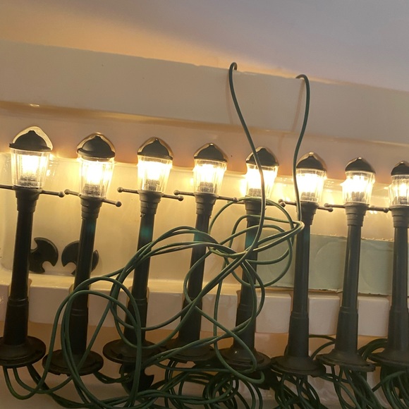 VTG Trim a Home 10 Streetlamp string holiday lights indoor Kmart works - Picture 4 of 11